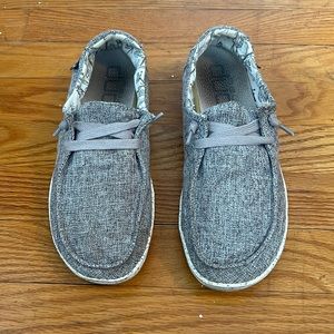 Wendy Linen Iron Hey Dude